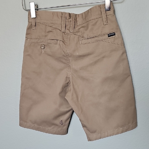 Volcom Kids Khaki Shorts size 10Y - Picture 6 of 9